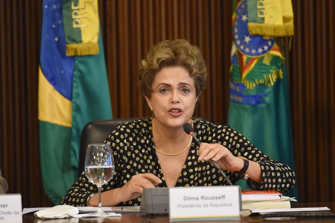 Brazilijos prezidentė pasiekė svarbią pergalę dėl savo apkaltos