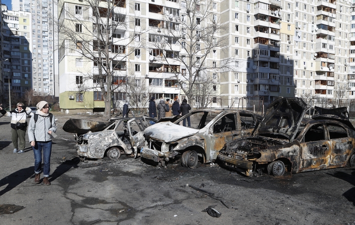 Kyjivas: karo Ukrainoje žala jau viršija 100 mlrd. eurų
