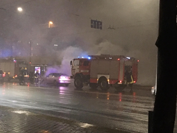 Netoli „Savo“ užsiliepsnojo automobilis