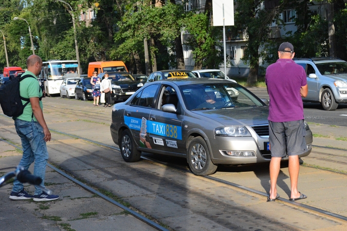 Ukrainoje patvirtinti 847 nauji COVID-19 atvejai, 21 pacientas mirė
