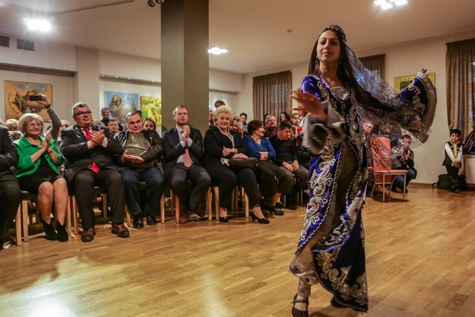 Klaipėdos azerbaidžaniečiai pakvietė svečius švęsti Nepriklausomybės dieną