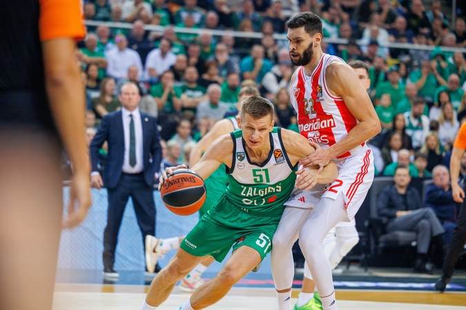 Pilnutėlėje arenoje – „Žalgirio“ pergalė prieš „Crvena Zvezda“ komandą