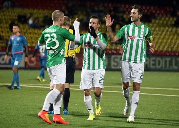 A lyga: "Žalgiris" sutalžė "Stumbrą"