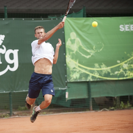L. Grigelis poroje su airiu iškopė į ITF serijos turnyro D. Britanijoje ketvirtfinalį