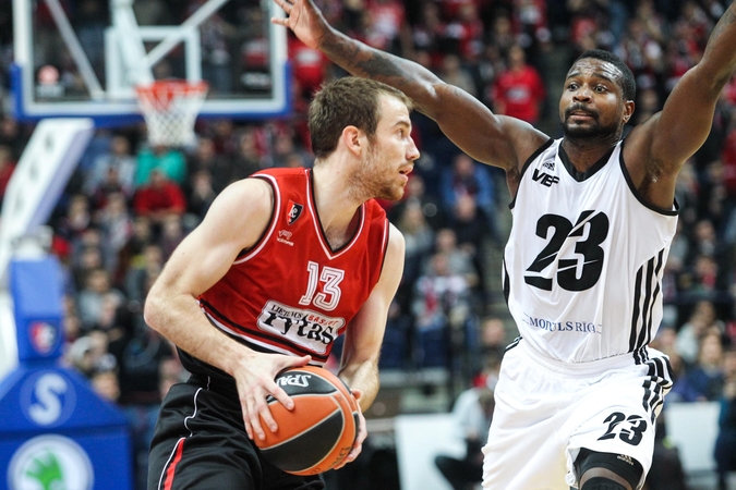 "Lietuvos rytas" Eurolygos atranką pradėjo pergale prieš VEF komandą (komentarai)