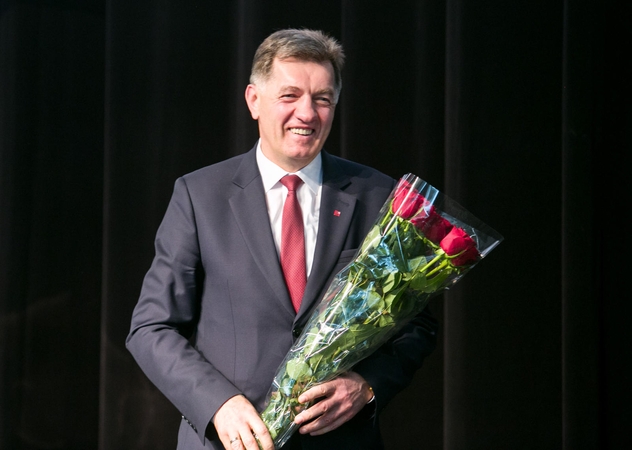 Socialdemokratų partijos pirmininku perrinktas A. Butkevičius 