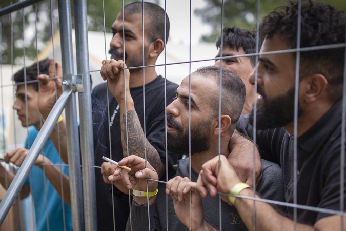 Latvijos prieglobsčio prašytojų centrą paliko 85 migrantai, dalis jų sulaikyti Lietuvoje