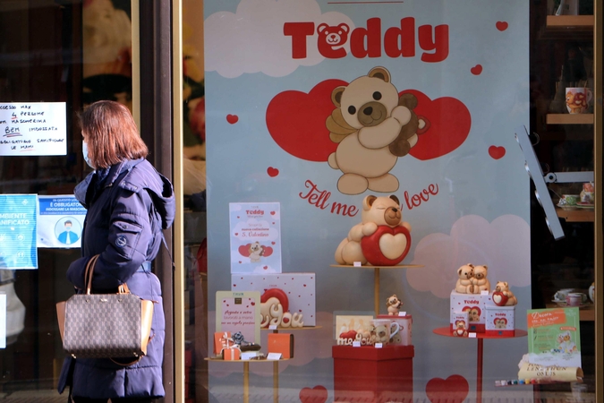 Italijoje per parą koronaviruso aukomis tapo 422 žmonės