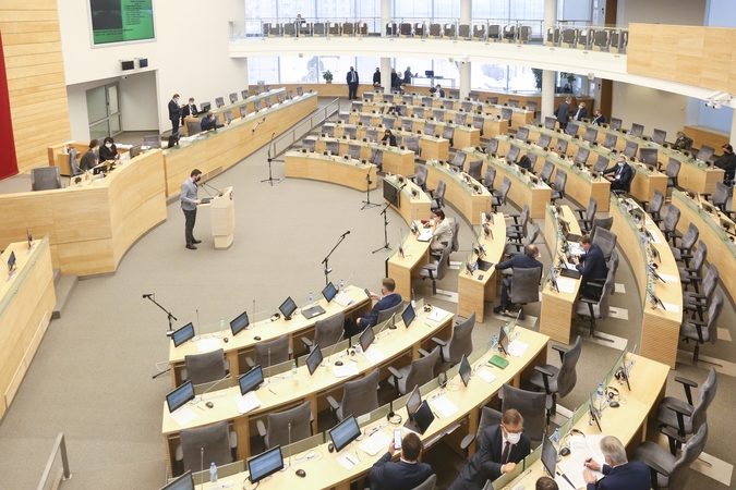 Seimas nesutinka leisti rengti susirinkimus arčiau valdžios pastatų