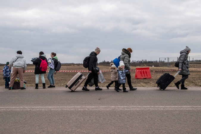 Šalys, priimančios pabėgėlius iš Ukrainos, nori papildomų ES lėšų