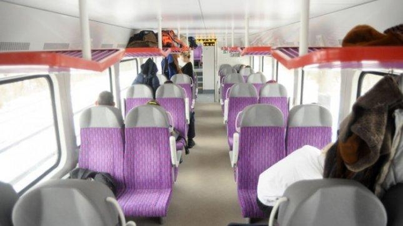 Įvedus eurą, grąžą viešajame transporte atiduos ir litais, ir eurais