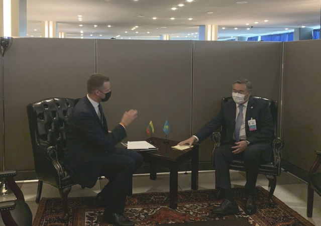 Gabrielius Landsbergis ir Mukhtaras Tileuberdi