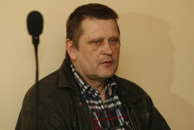 Psichiatrai aiškinsis, ar vyras nužudė motiną kamuojamas šmėklų