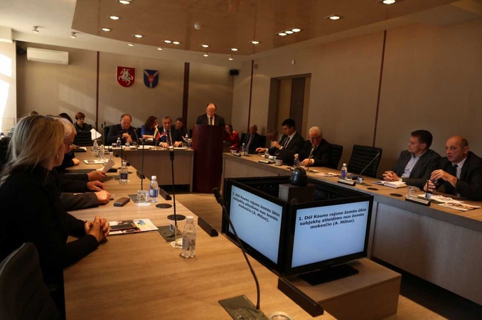 Liūčių kankinami pakaunės ūkininkai atleisti nuo žemės mokesčių