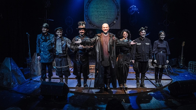 Keistuolių teatras iš Rokiškio parsivežė du apdovanojimus