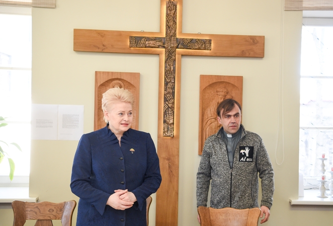 D. Grybauskaitė: įveikti priklausomybes – įmanoma