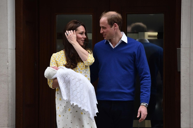 Pasaulis išvydo mažąją Britanijos princesę
