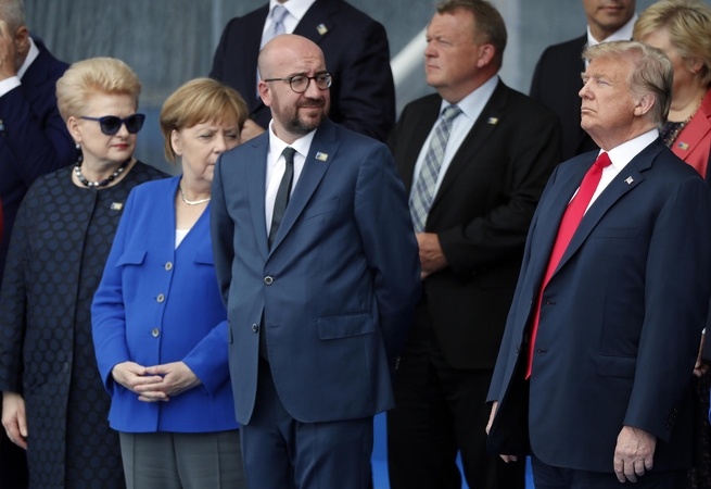 Prezidentūra: NATO karinė vadovybė per metus pateiks siūlymus dėl oro gynybos