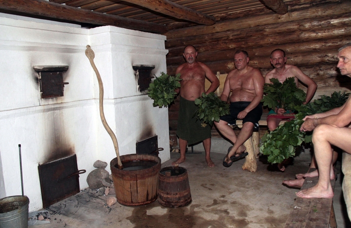 „Pirties diena 2016“: sveiko garo ritualai, šamanų praktikos ir naktišokiai