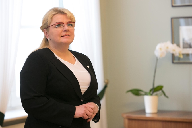 A. Pabedinskienei – aštri prezidentės kritika