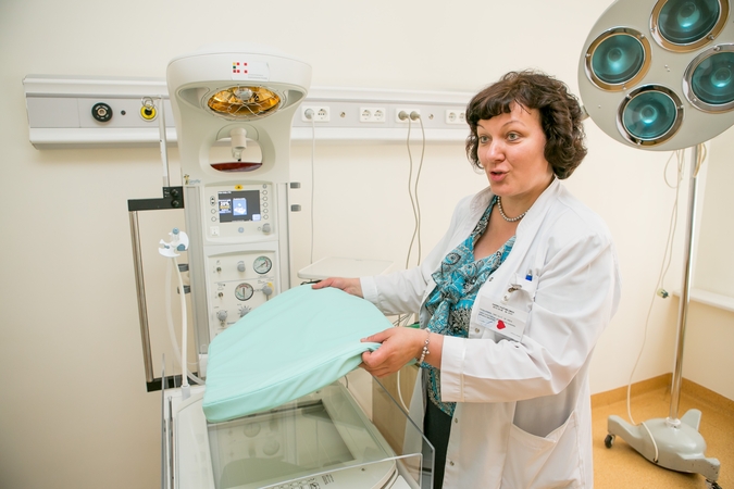 Kodėl verta laukti gandrų Kauno klinikinėje ligoninėje?