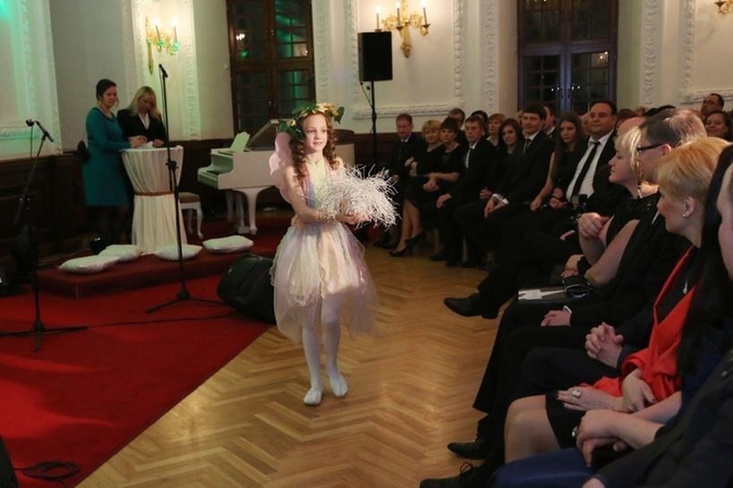 Per labdaros vakarą neįgaliems vaikams paaukota daugiau nei 134 tūkst. litų