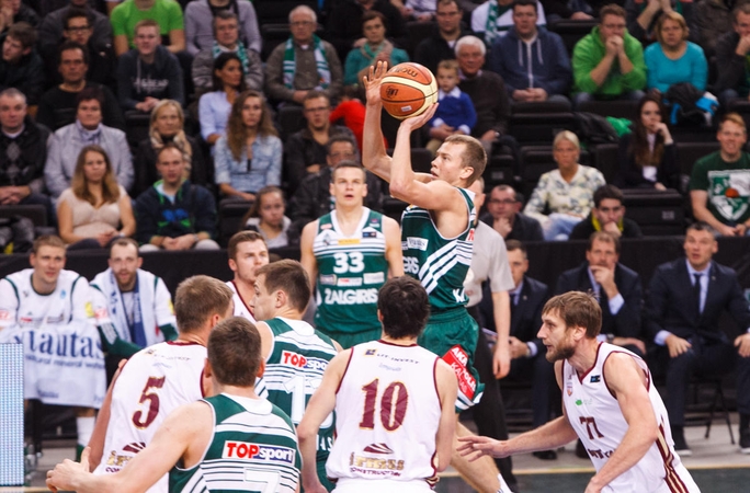 "Žalgiris" stebuklingai išsigelbėjo ir per pratęsimą patiesė "Lietkabelį"