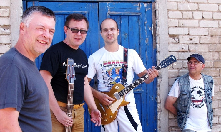 Klaipėdiečių grupė „Kontrabanda“ į sceną sugrįš pasipildžiusi naujais muzikantais.