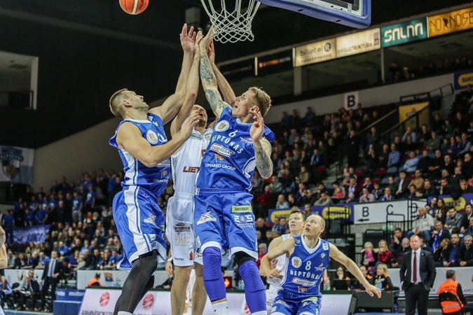"Neptūnas" - "Lietkabelis"