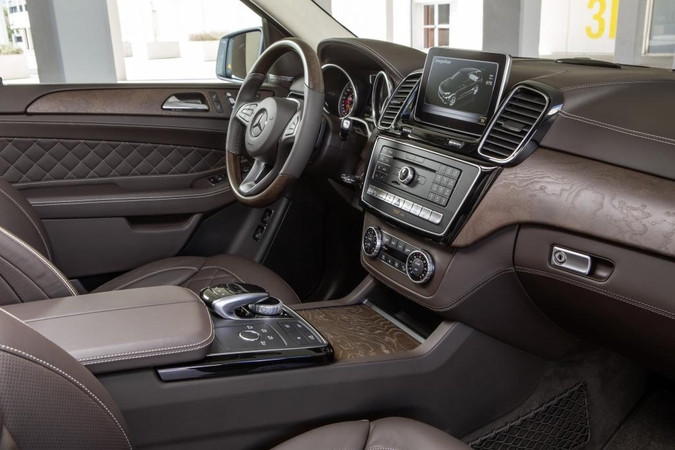 „Mercedes-Benz“ ML visureigiai nuo šiol bus atpažįstami GLE pavadinimu