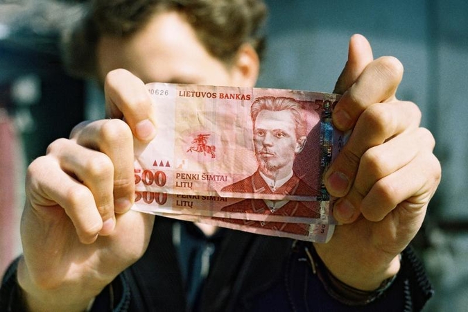 Verslininkas įtariamas nedeklaravęs daugiau nei 1 mln. litų mokesčio