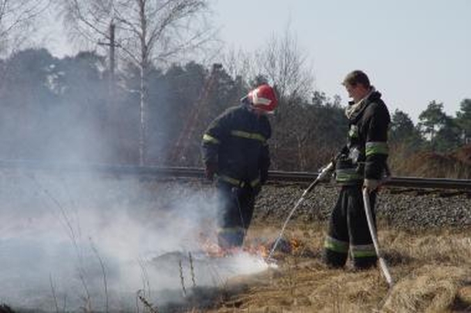 Per parą kilo 244 gaisrai, daug jų - atvirose teritorijose