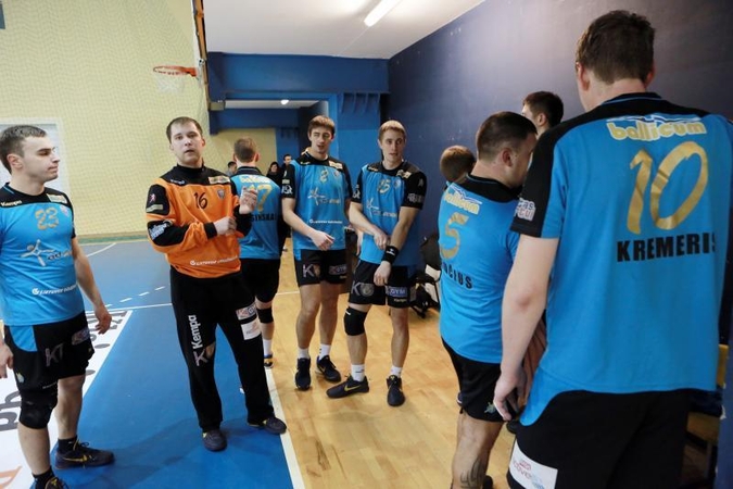 „Dragūno“ rankininkai nepaliko vilčių Utenos komandai