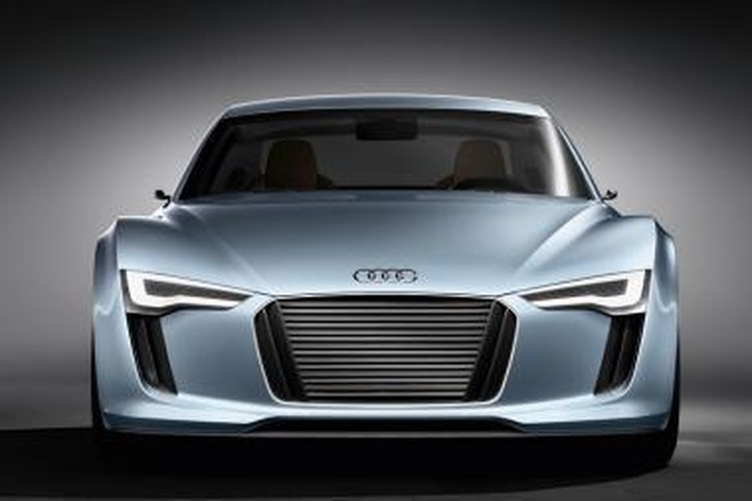 Detroite - antros kartos "Audi e-tron"