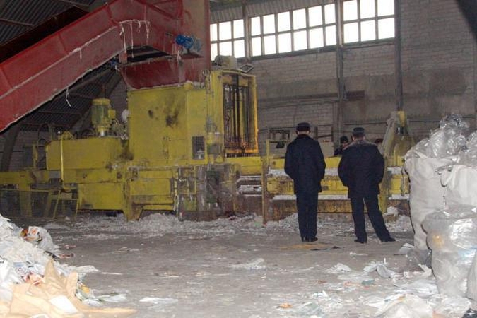 Popieriaus smulkintuvas visiškai sumalė žmogų