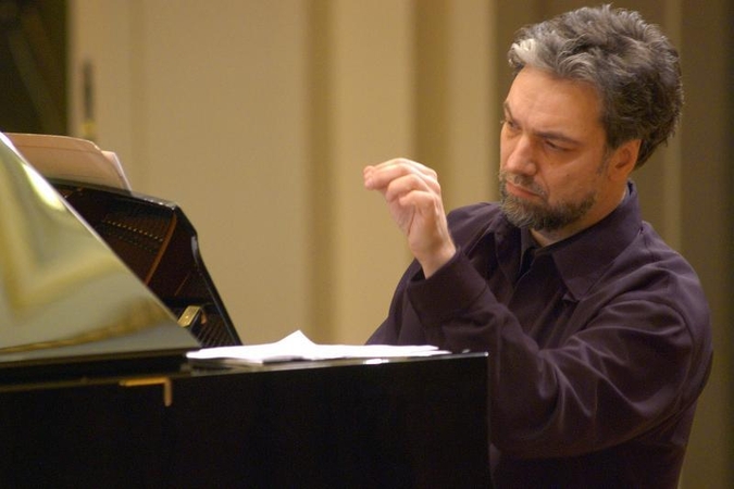 „Marių klavyrų aiduose“ – praeities ir dabarties klaipėdiečių muzika
