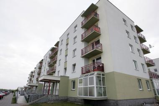 Naujų butų kainos šiemet toliau smuks