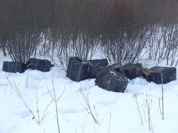 Prie Baltarusijos sienos – 16 tūkst. pakelių kontrabandinių cigarečių