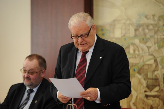 Klaipėdos universitete prisiekė naujoji taryba