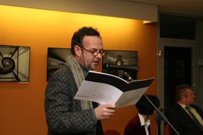 R.Rastauskas: eseistika atgaivino privatumą ir intymumą lietuvių literatūroje 