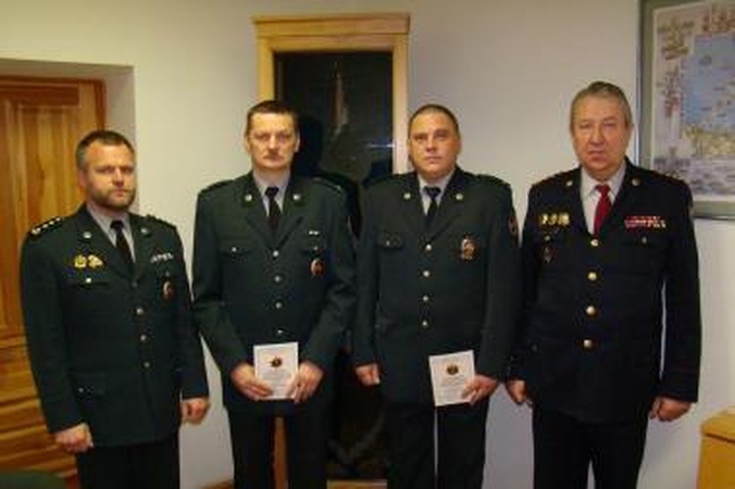 Pagerbti buriuotoją išgelbėję Neringos pasieniečiai