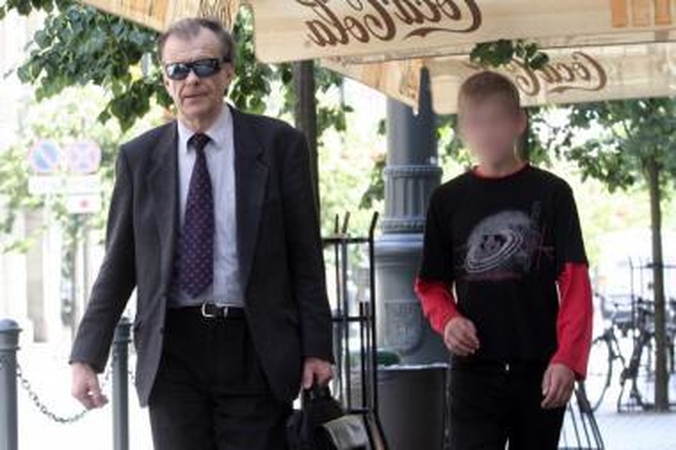 Įtariama, kad E.Čekanavičius toliau tvirkina nepilnamečius (papildyta)