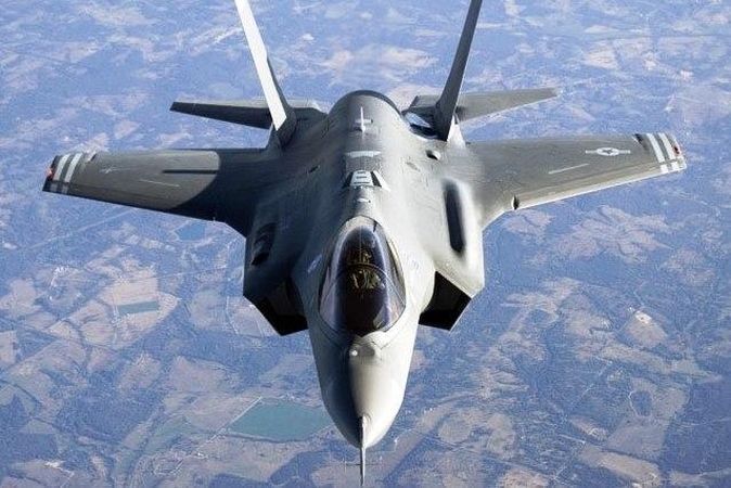 JAV žvalgybiniai lėktuvai U-2 stebi Šiaurės Korėjos teritoriją