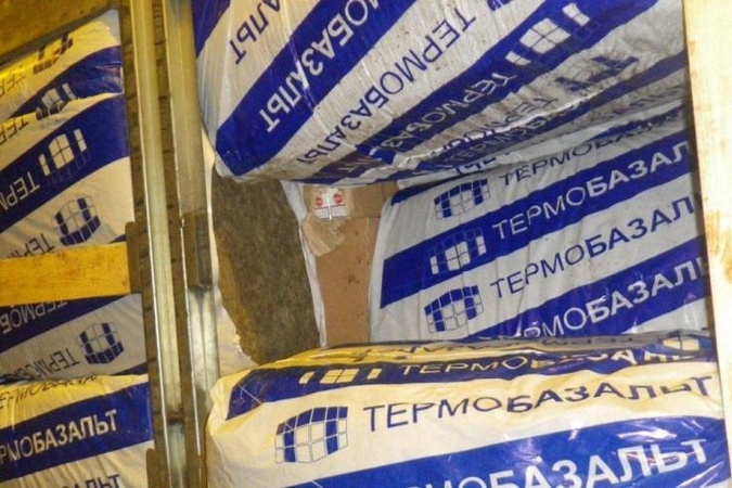 Ruso vilkike slėpta beveik 2 mln. litų vertės cigarečių kontrabanda 