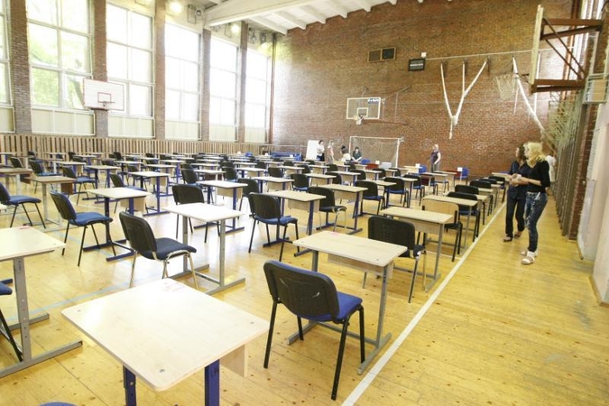 Klaipėdoje į istorijos egzaminą neatvyko per pusšimtis abiturientų