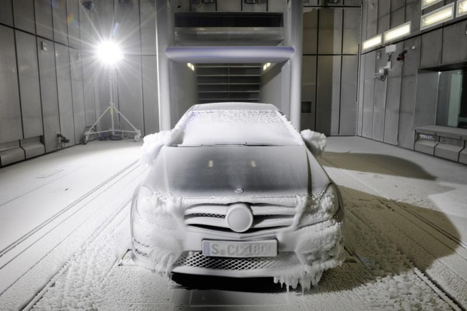 Kaip užšaldomi naujausi „Mercedes Benz“?