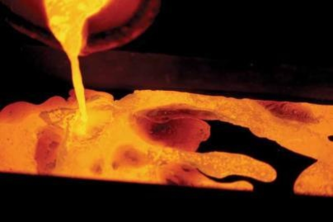 Dar 4 bankai galės prekiauti tauriaisiais metalais