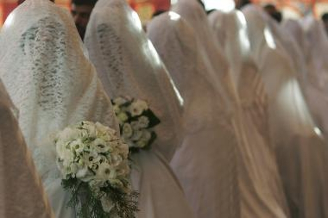 Taivane pirmąją 2011 metų dieną susituoks apie 7 000 porų