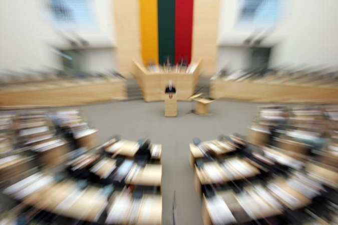 "Seimūnai" ir "valdininkai" - neetiški žodžiai?