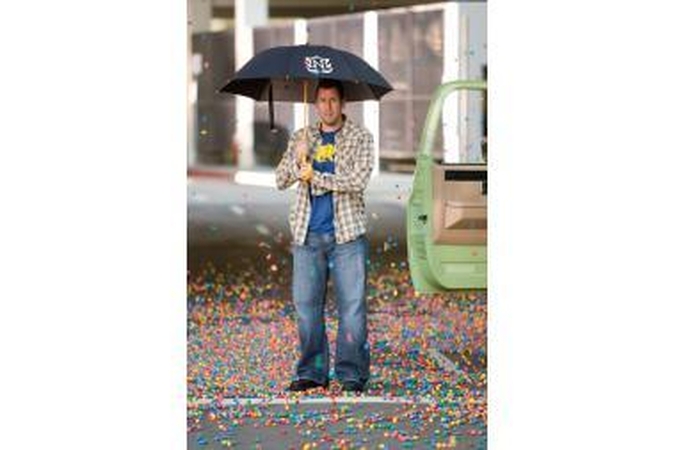 Kinuose – komedija „Vakaro pasakojimai“